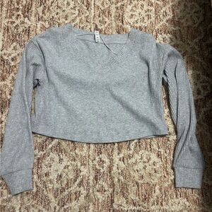 ALO Yoga Gray Ribbed Sweater